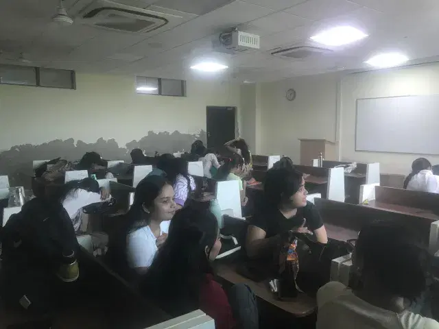 DDU Classroom photo 1